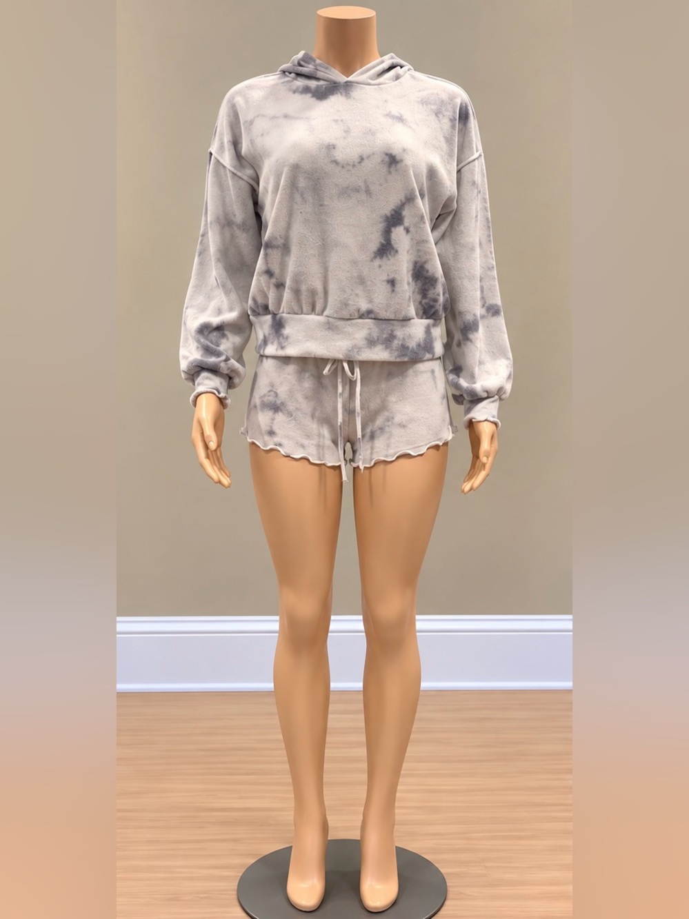 Dolls Kill Gray Tie Dye Fuzzy Plush Hoodie Shorts 2 Piece Lounge Set Small NWOT